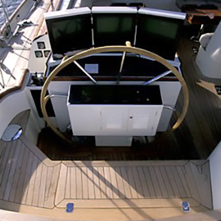 Steering pedestal, 155’ “Scheherazade”